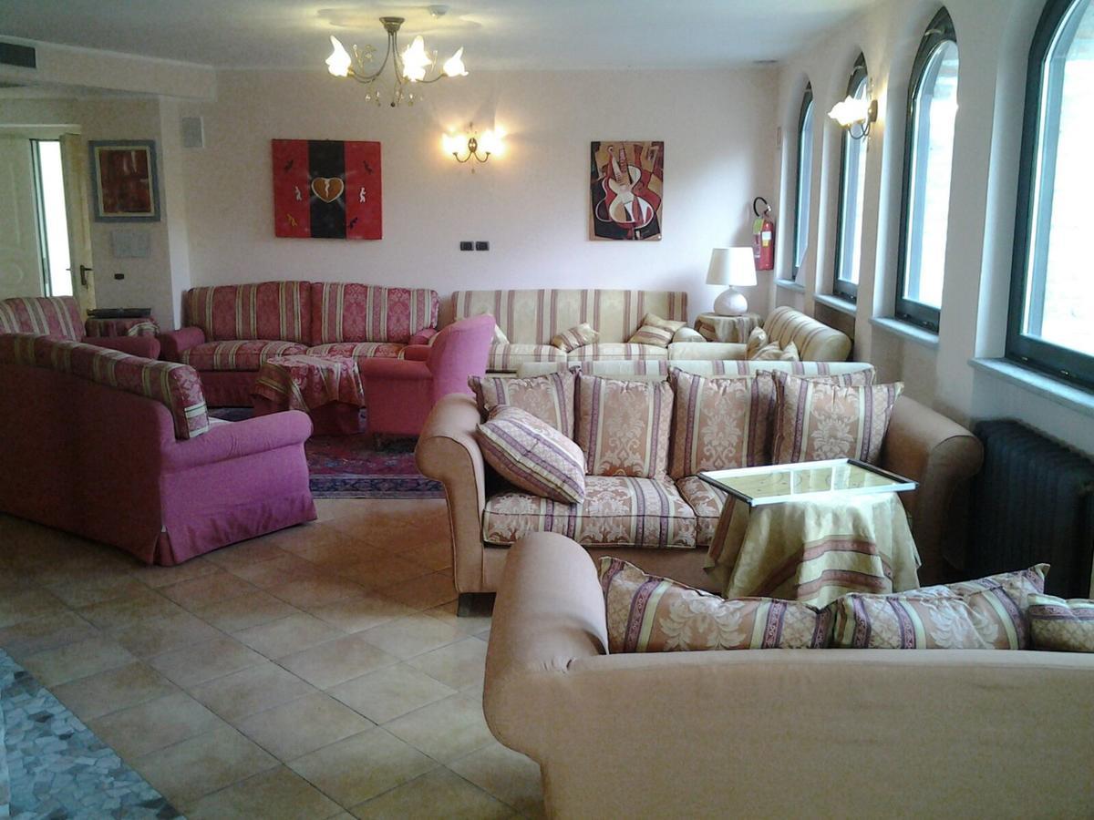 Hotel Barolo Extérieur photo