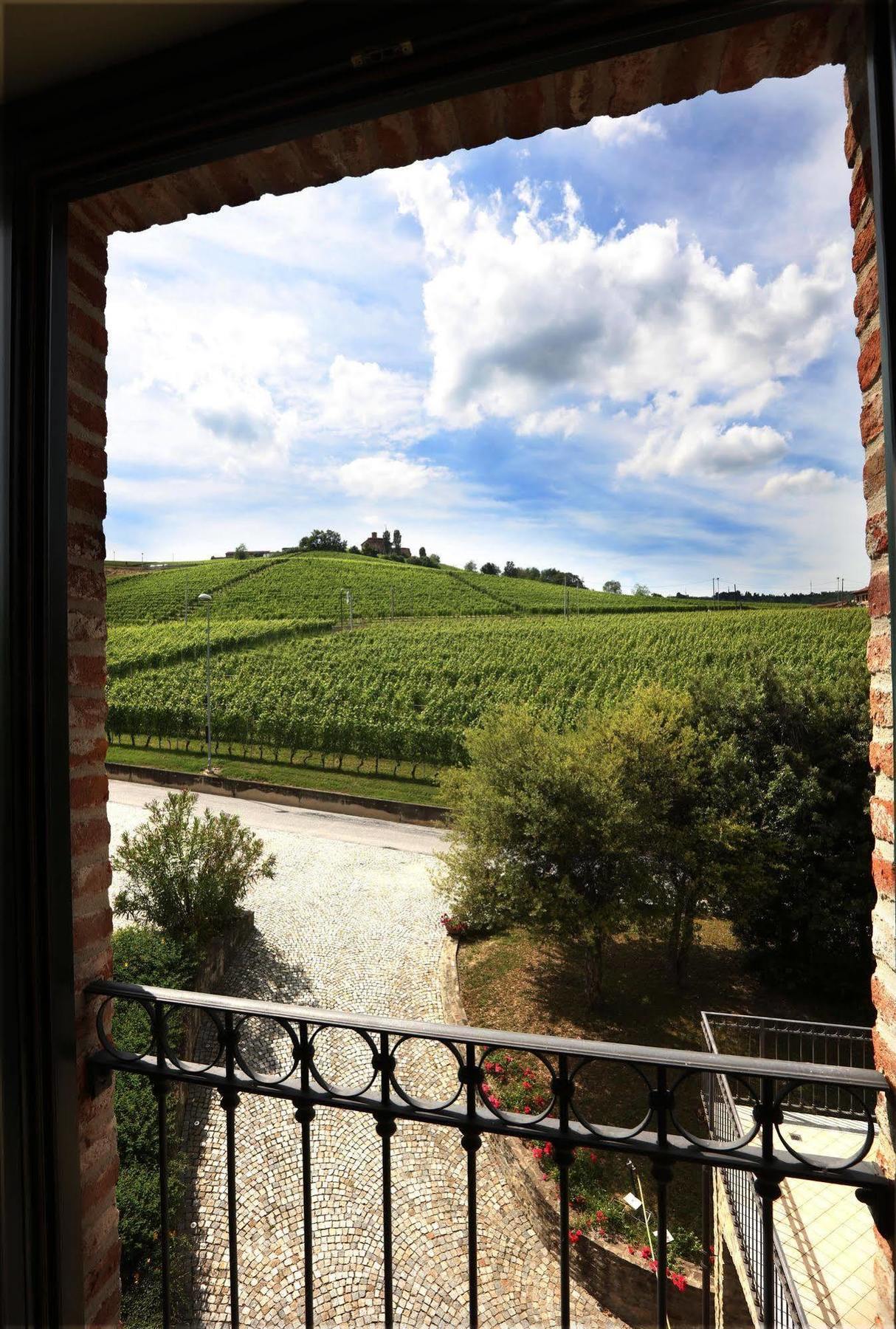 Hotel Barolo Extérieur photo