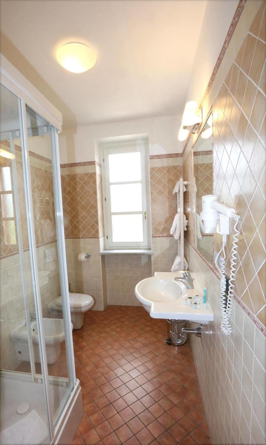 Hotel Barolo Extérieur photo